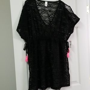 Junior's NWT Swim/Beach coverup - Juniors XL